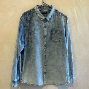 Brave Soul Denim Print Shirt mens xl, faded blue.